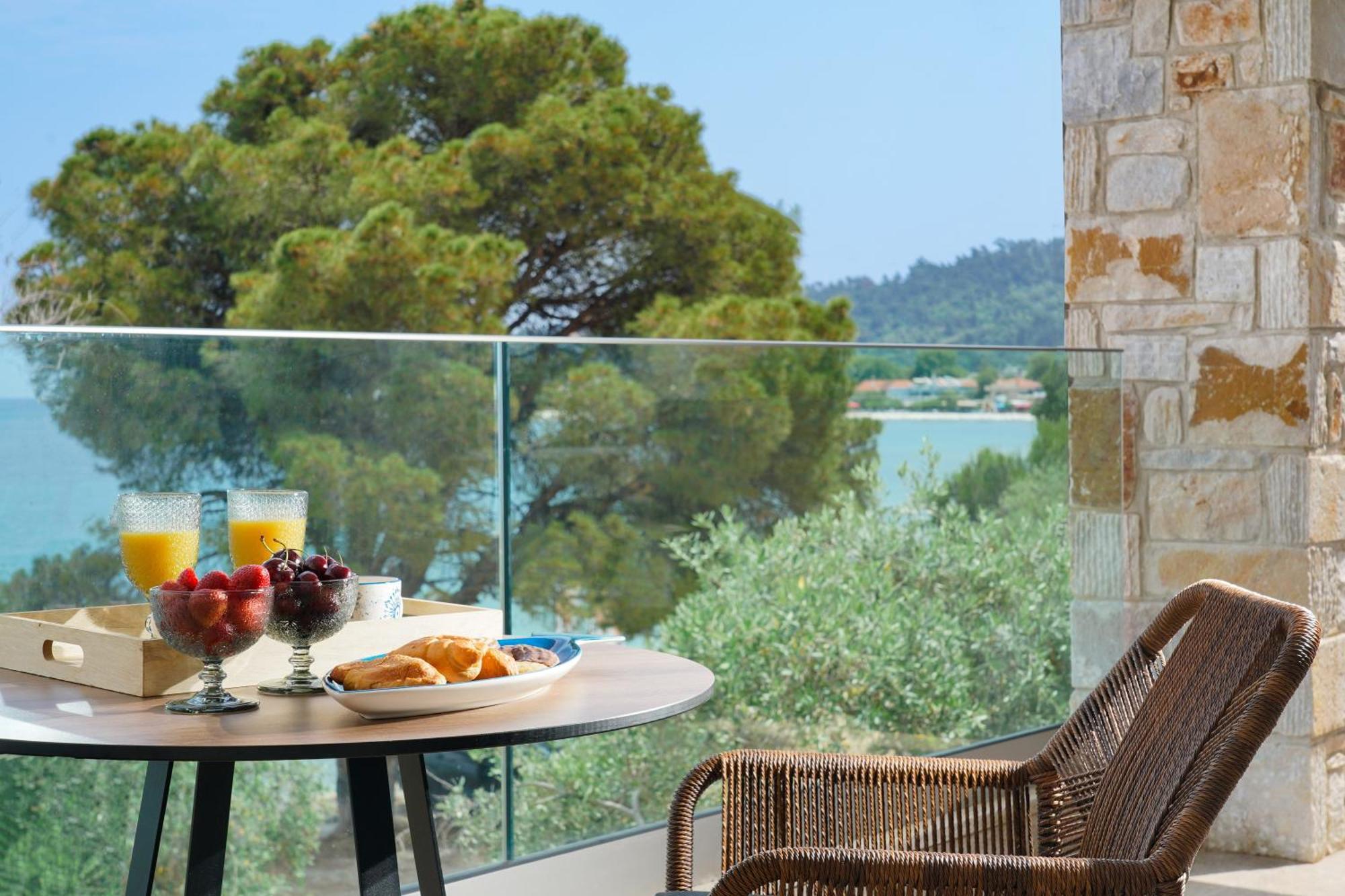 Villa Teresa Luxury Suites 萨索斯 外观 照片