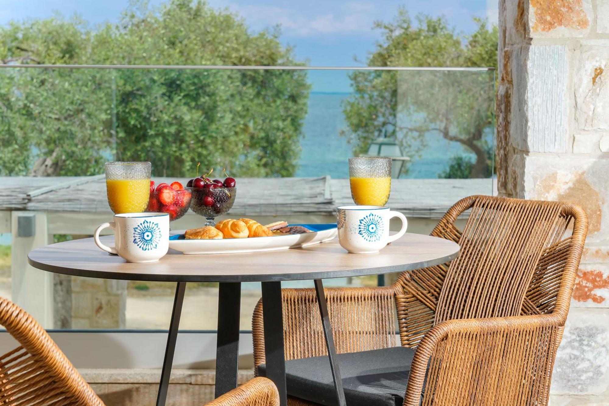 Villa Teresa Luxury Suites 萨索斯 外观 照片