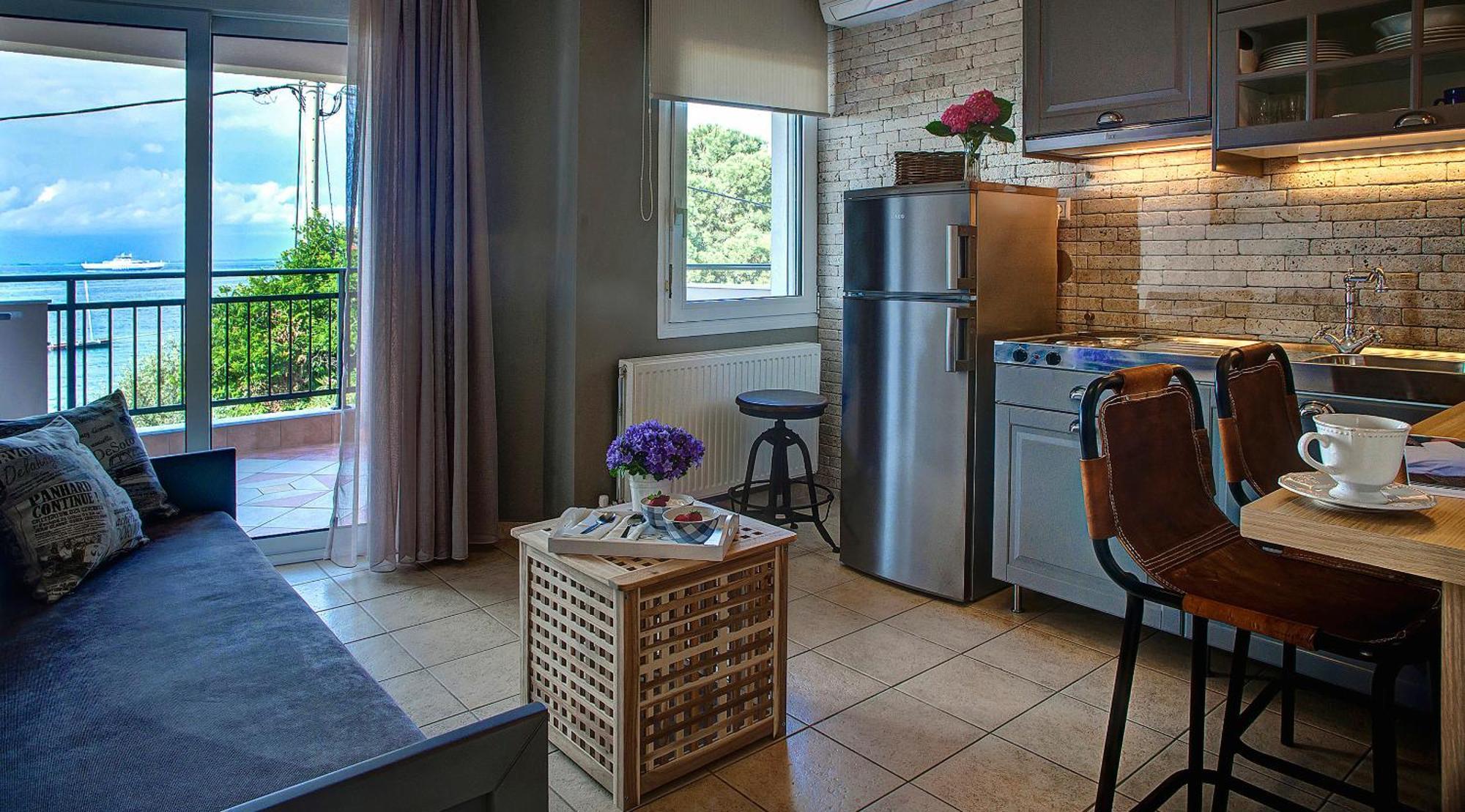 Villa Teresa Luxury Suites 萨索斯 外观 照片